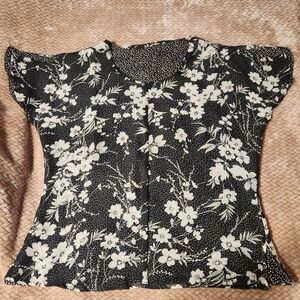 Reversible Floral Black and White Women's Top